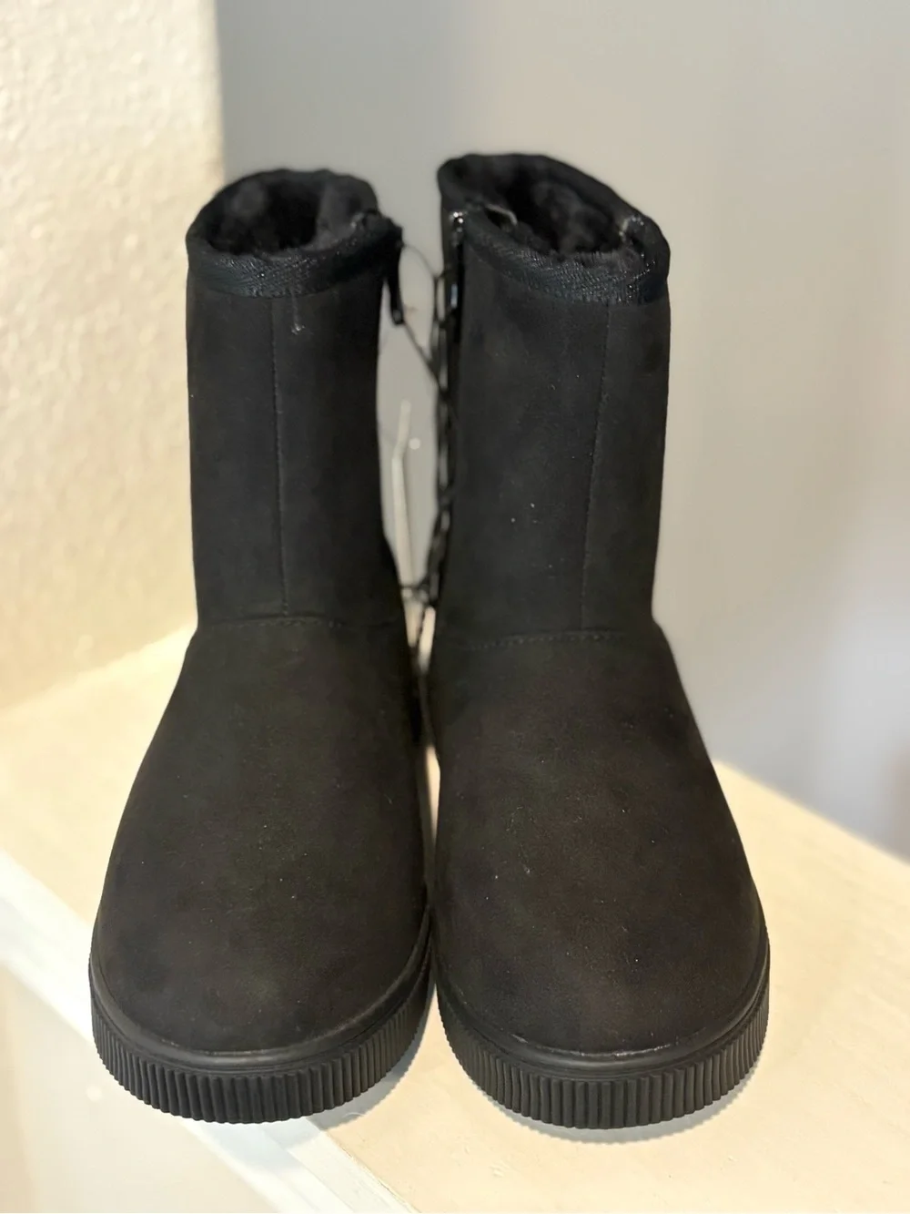 New! Girls' Holland Zipper Shearling Style Boots Cat & Jack Black Sz 13 Big Kid